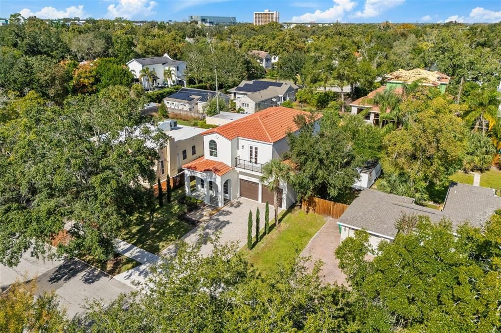 En Venta: $1,589,904 (5 camas, 4 baños, 2895 Pies cuadrados)