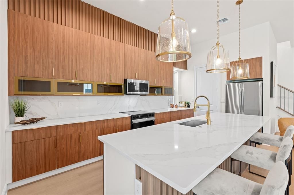 En Venta: $1,589,904 (5 camas, 4 baños, 2895 Pies cuadrados)