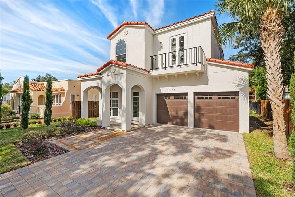 En Venta: $1,589,904 (5 camas, 4 baños, 2895 Pies cuadrados)