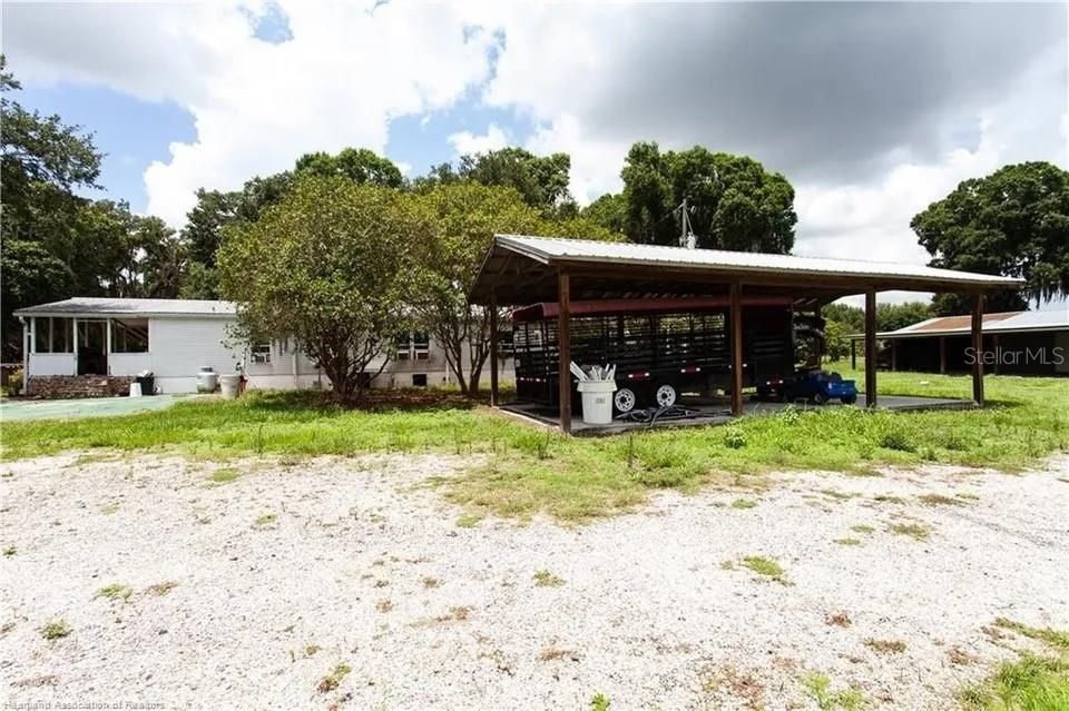 На продажу: $399,000 (3 спален, 2 ванн, 12832 Квадратных фут)