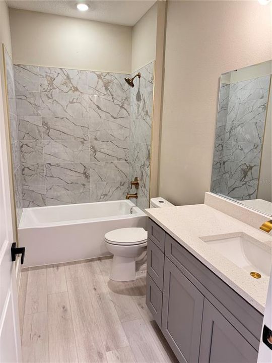 For Sale: $529,000 (4 beds, 3 baths, 1900 Square Feet)