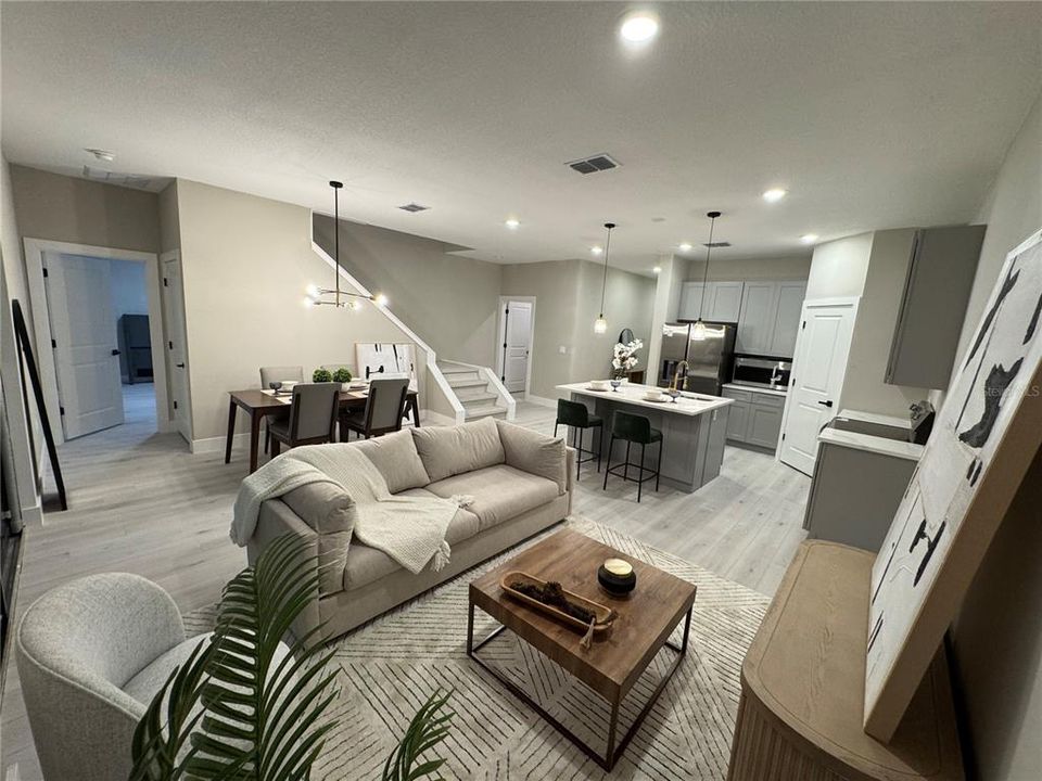 For Sale: $529,000 (4 beds, 3 baths, 1900 Square Feet)