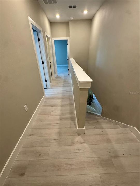 For Sale: $529,000 (4 beds, 3 baths, 1900 Square Feet)