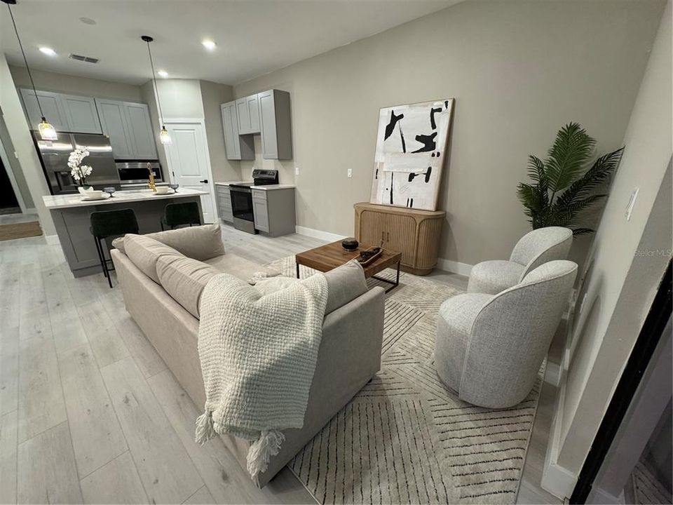 For Sale: $529,000 (4 beds, 3 baths, 1900 Square Feet)