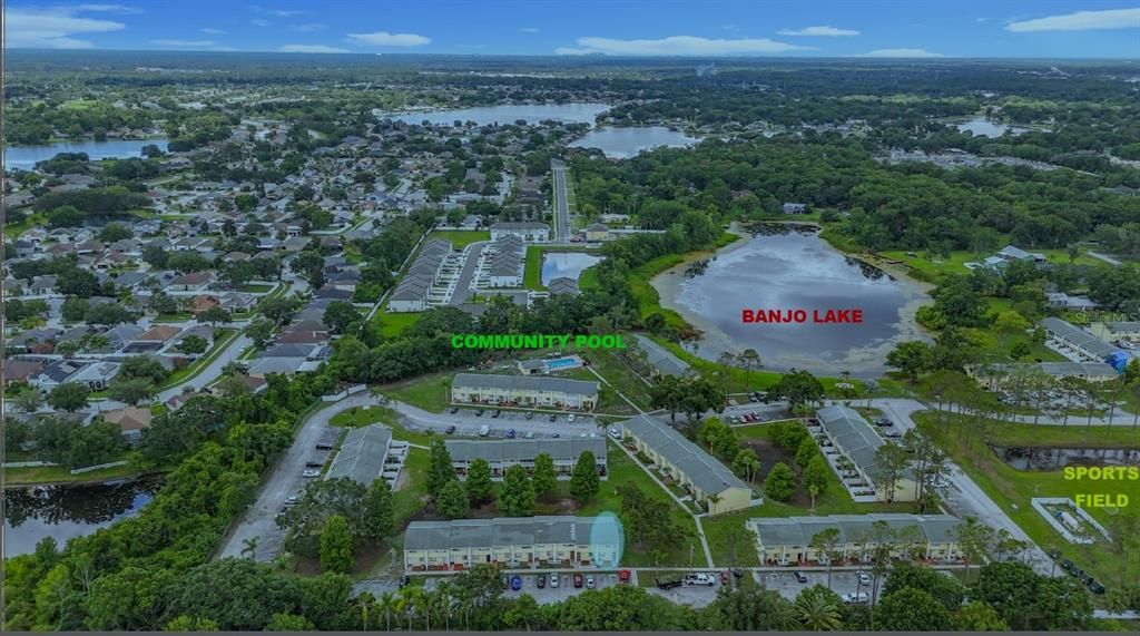 Под контрактом: $165,000 (2 спален, 2 ванн, 1032 Квадратных фут)