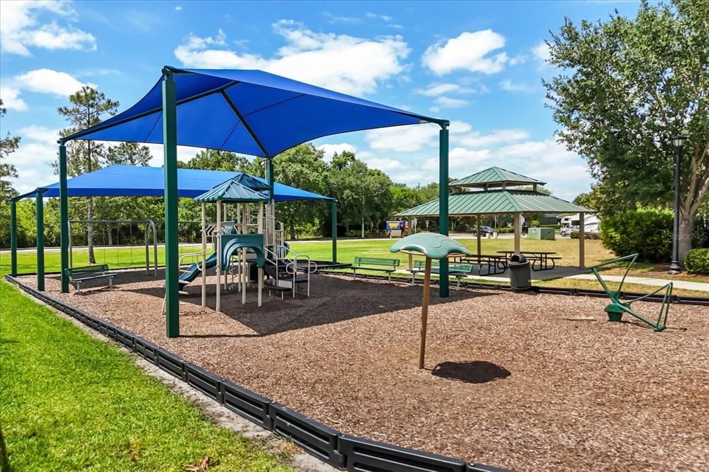 Active With Contract: $260,000 (2 beds, 2 baths, 1330 Square Feet)