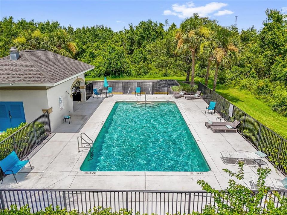 Active With Contract: $260,000 (2 beds, 2 baths, 1330 Square Feet)