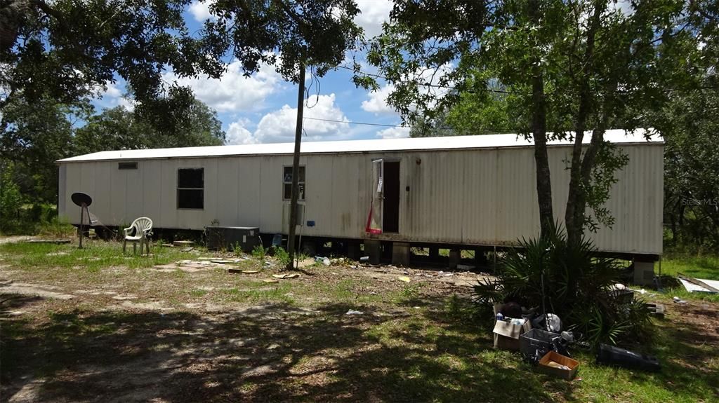 Recently Sold: $69,900 (3 beds, 2 baths, 896 Square Feet)