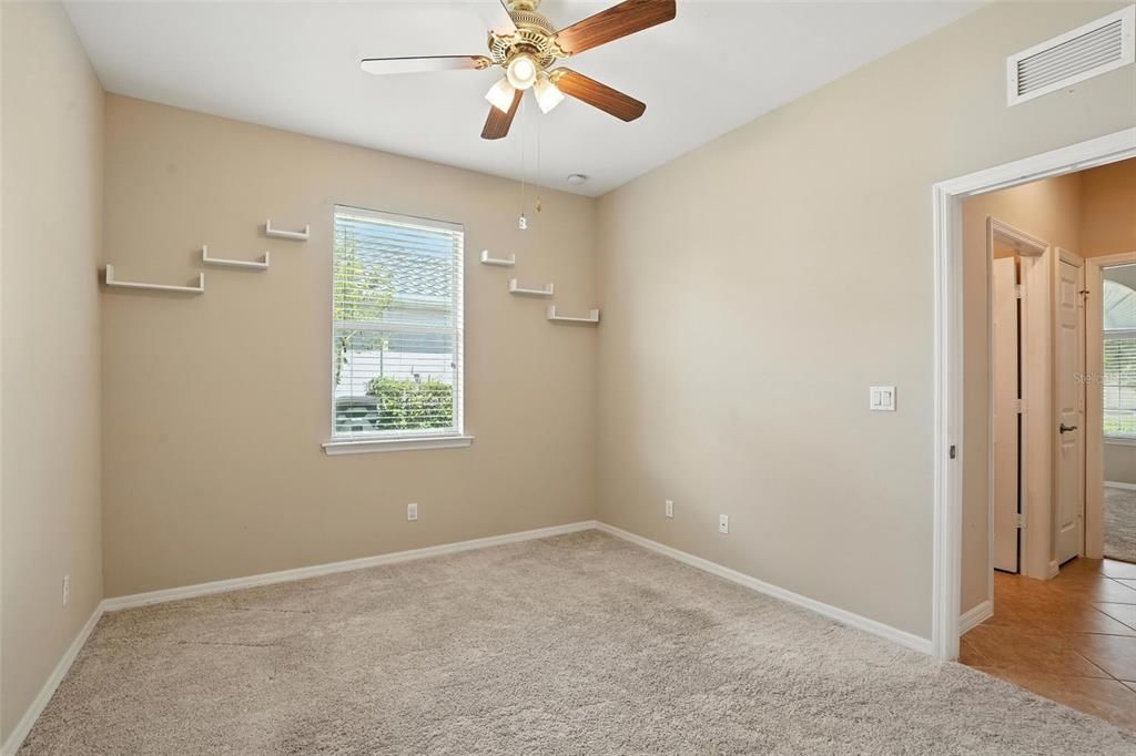 待售: $375,000 (3 贝兹, 2 浴室, 1817 平方英尺)