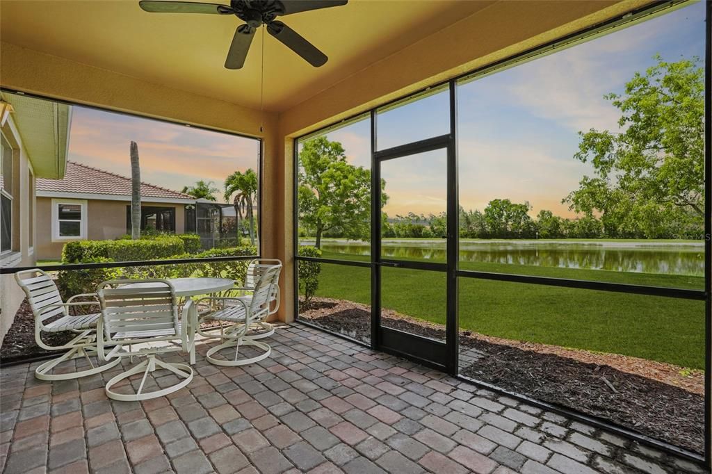 待售: $375,000 (3 贝兹, 2 浴室, 1817 平方英尺)