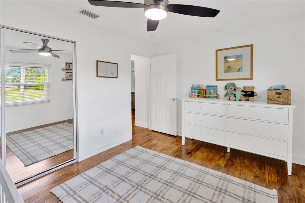 For Sale: $475,000 (3 beds, 2 baths, 1562 Square Feet)