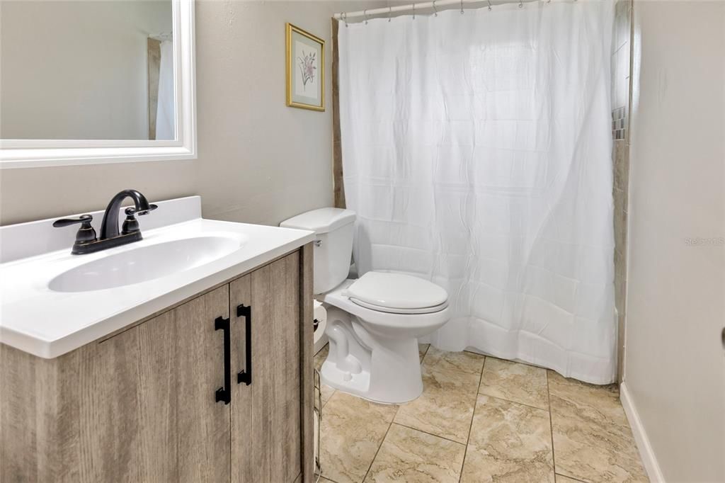 For Sale: $475,000 (3 beds, 2 baths, 1562 Square Feet)