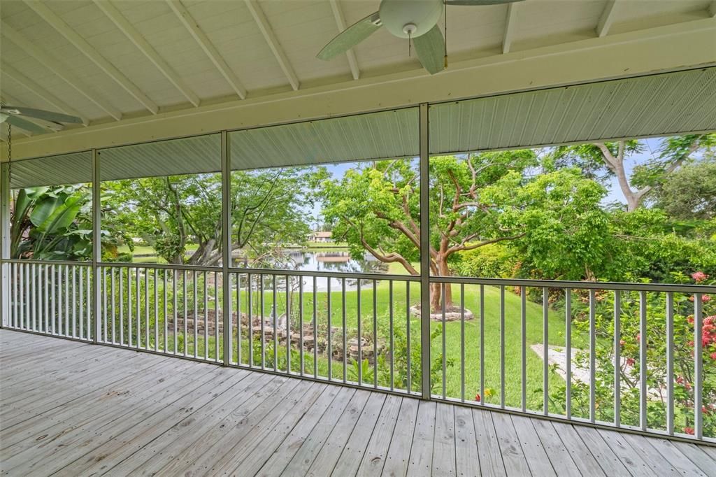 Под контрактом: $475,000 (2 спален, 2 ванн, 2315 Квадратных фут)