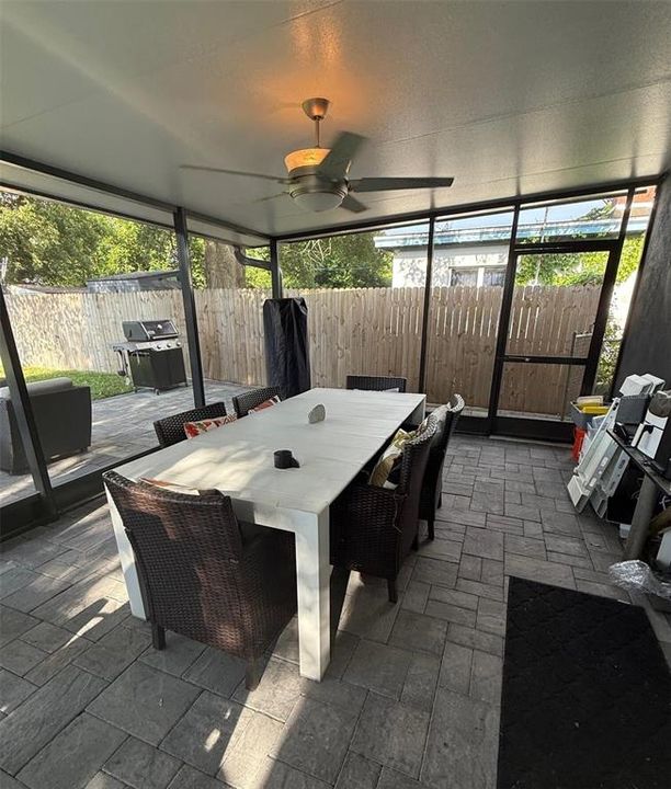 На продажу: $429,000 (3 спален, 2 ванн, 1208 Квадратных фут)