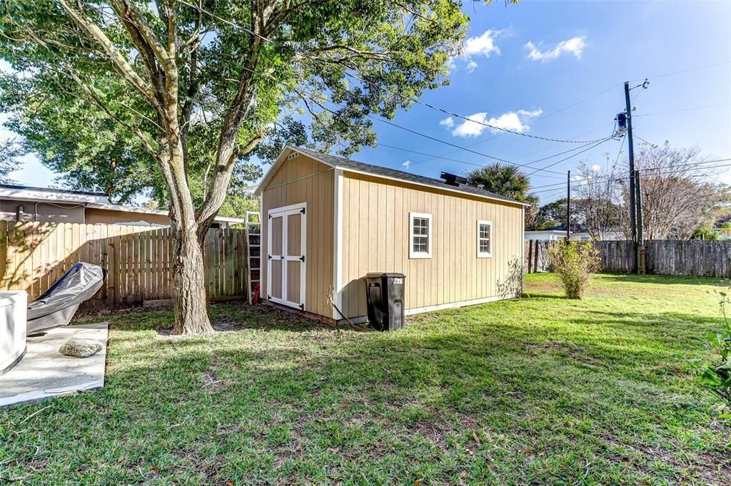 En Venta: $429,000 (3 camas, 2 baños, 1208 Pies cuadrados)