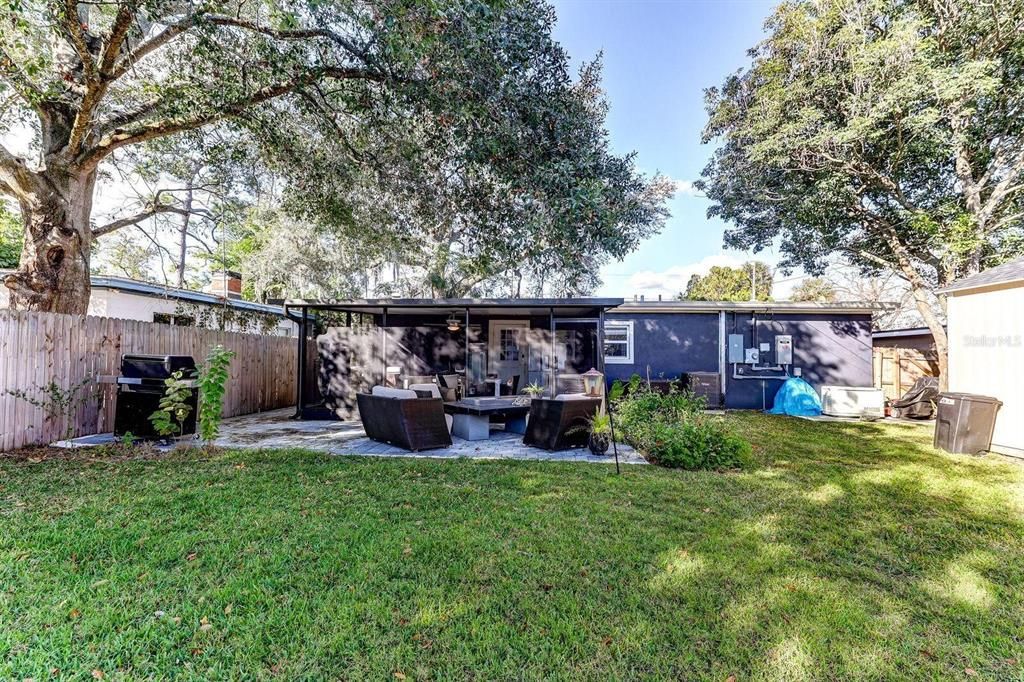 En Venta: $429,000 (3 camas, 2 baños, 1208 Pies cuadrados)