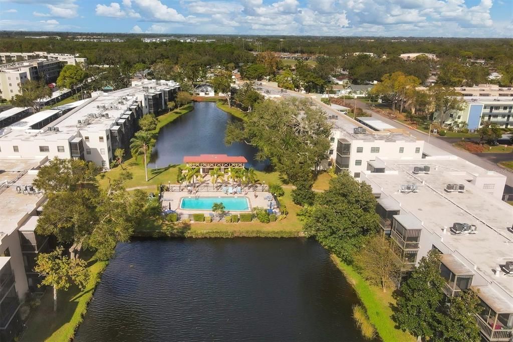 For Sale: $214,900 (2 beds, 2 baths, 1345 Square Feet)