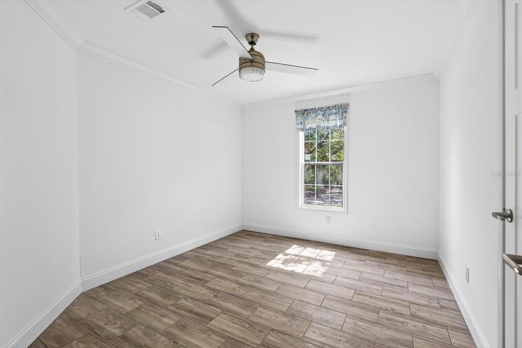 На продажу: $277,500 (3 спален, 2 ванн, 1493 Квадратных фут)