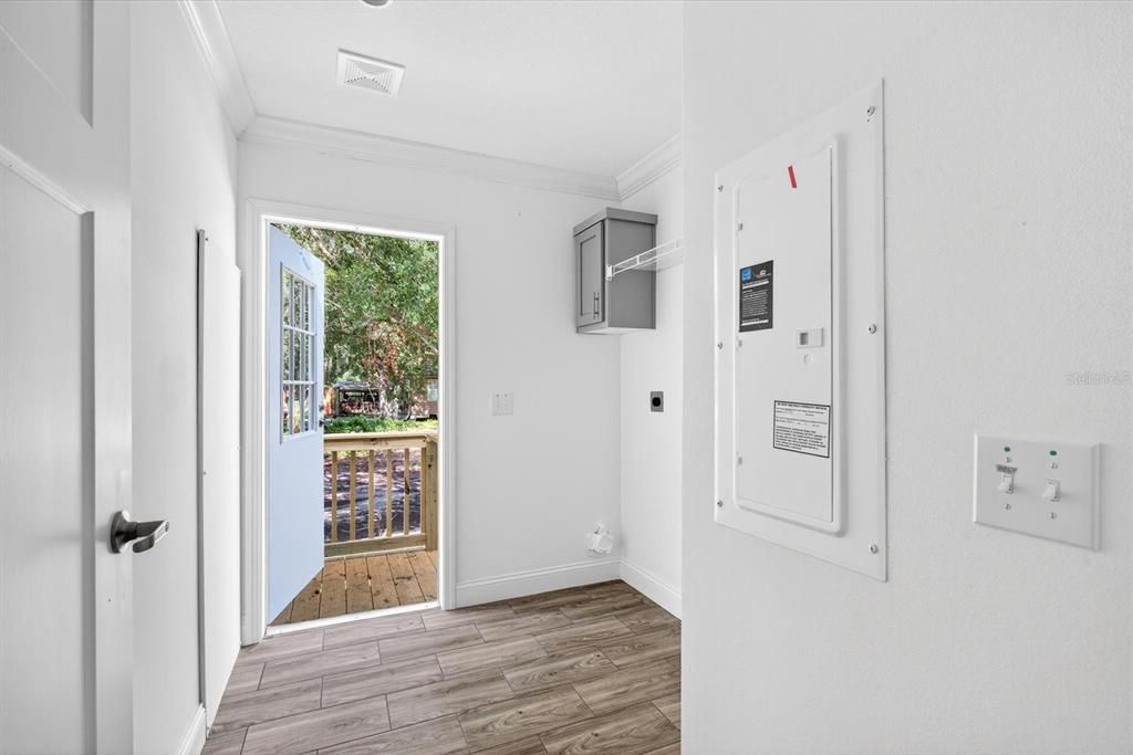 На продажу: $277,500 (3 спален, 2 ванн, 1493 Квадратных фут)