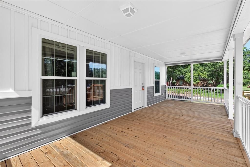 На продажу: $277,500 (3 спален, 2 ванн, 1493 Квадратных фут)