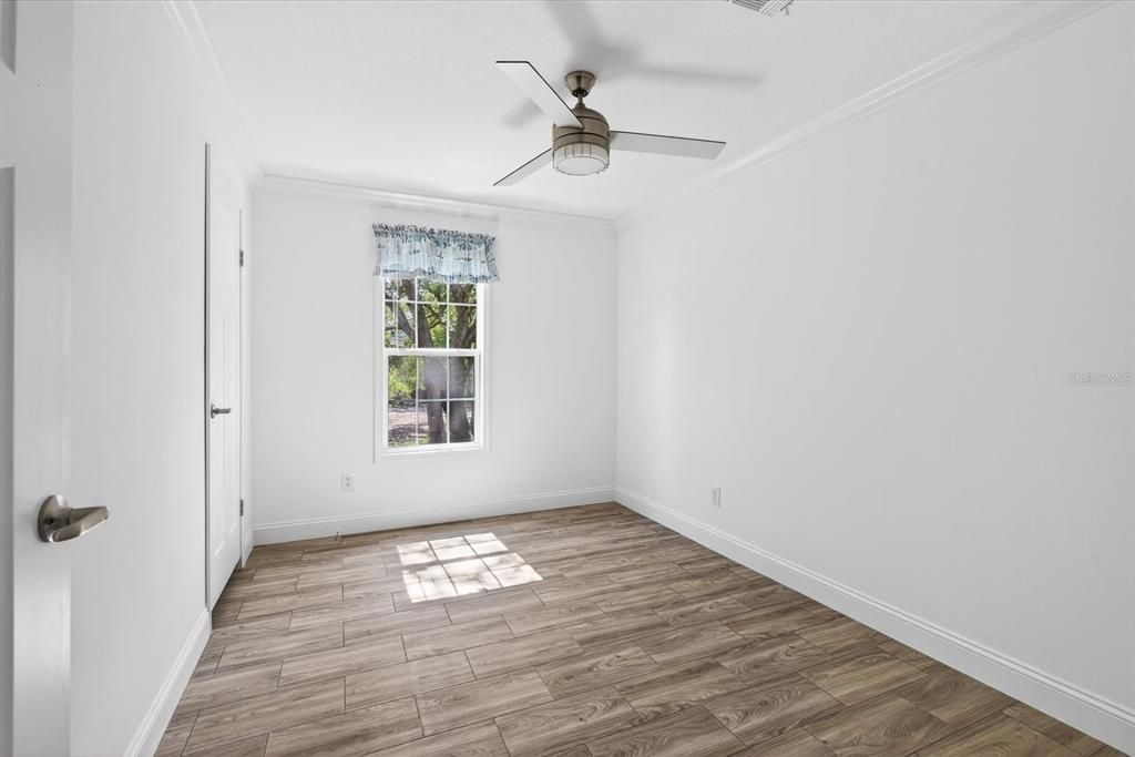 На продажу: $277,500 (3 спален, 2 ванн, 1493 Квадратных фут)