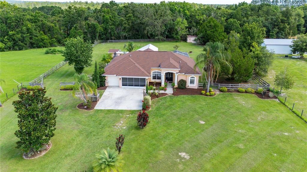 Vendido Recientemente: $649,900 (3 camas, 2 baños, 2024 Pies cuadrados)