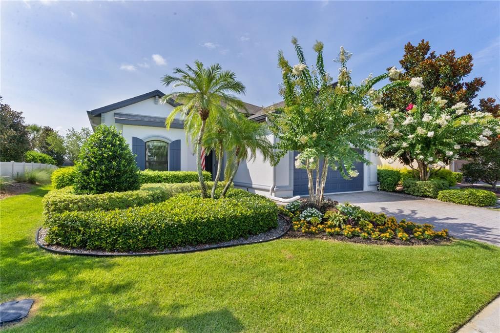 最近售出: $633,900 (3 贝兹, 3 浴室, 2275 平方英尺)