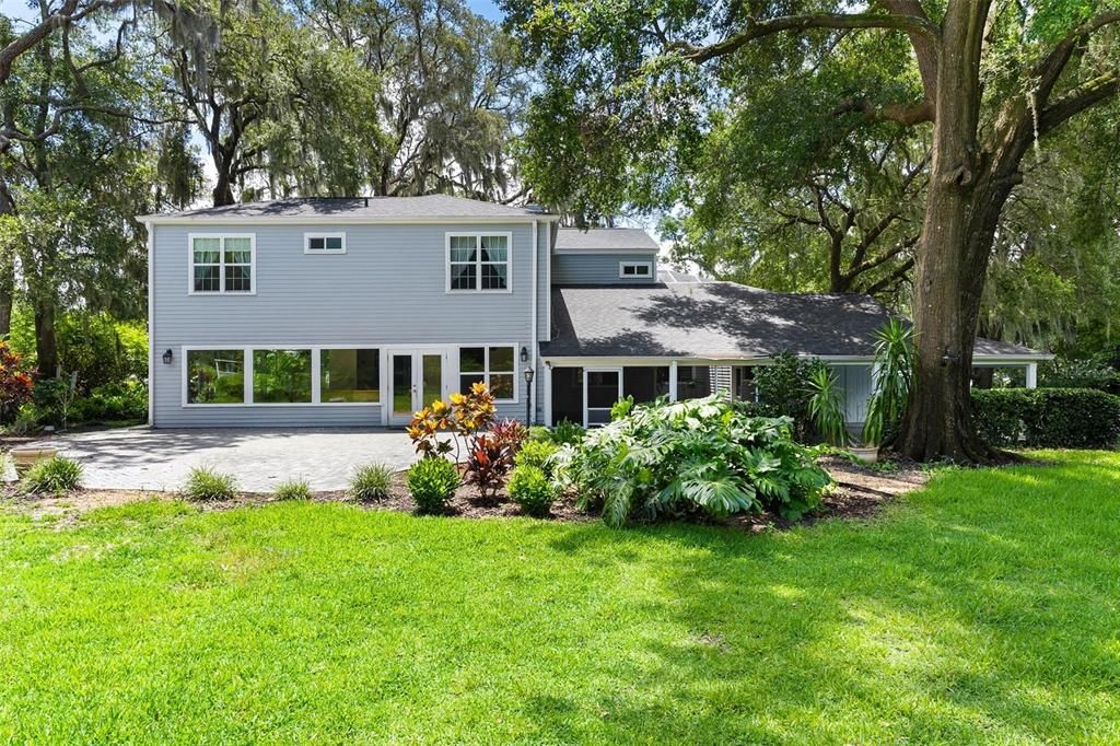 For Sale: $799,900 (4 beds, 3 baths, 4986 Square Feet)