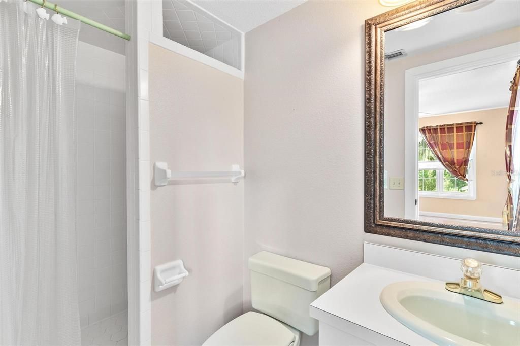 For Sale: $799,900 (4 beds, 3 baths, 4986 Square Feet)