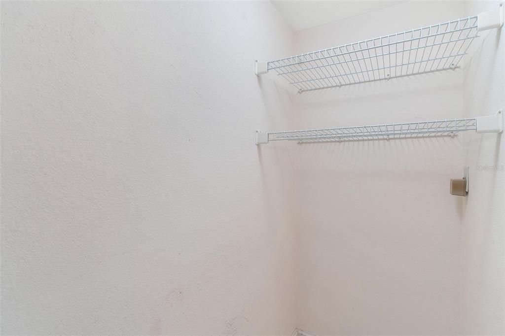 For Sale: $799,900 (4 beds, 3 baths, 4986 Square Feet)