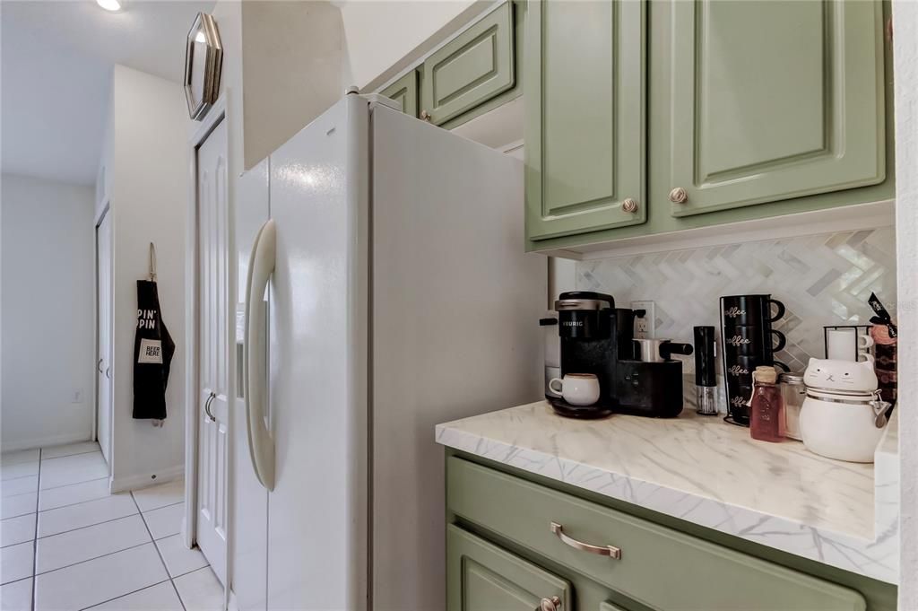 For Sale: $399,900 (4 beds, 3 baths, 1780 Square Feet)