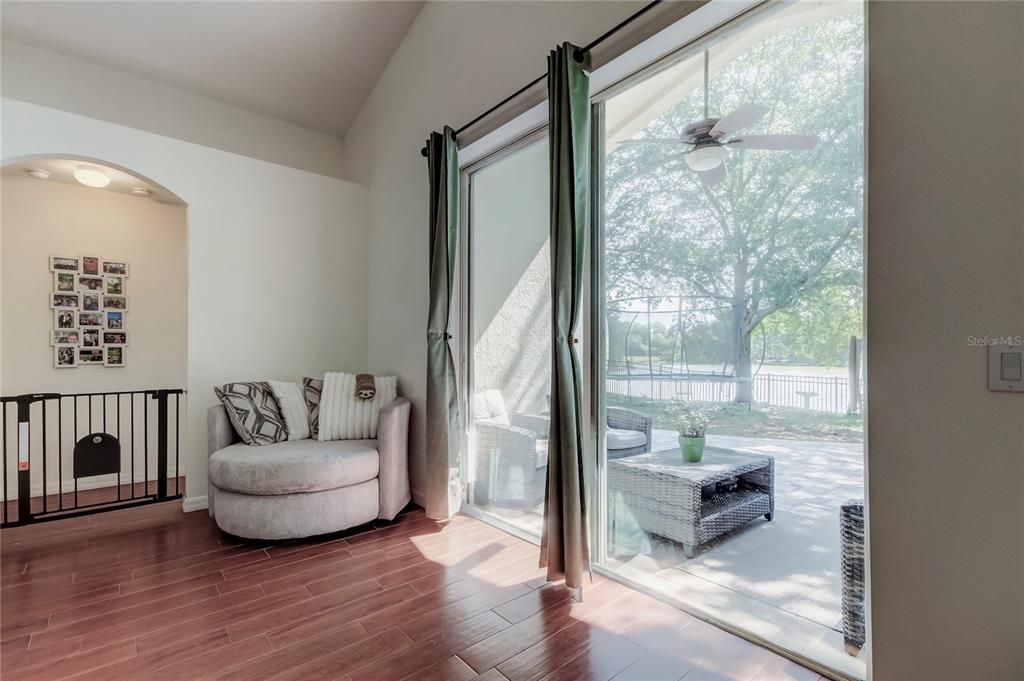 For Sale: $399,900 (4 beds, 3 baths, 1780 Square Feet)