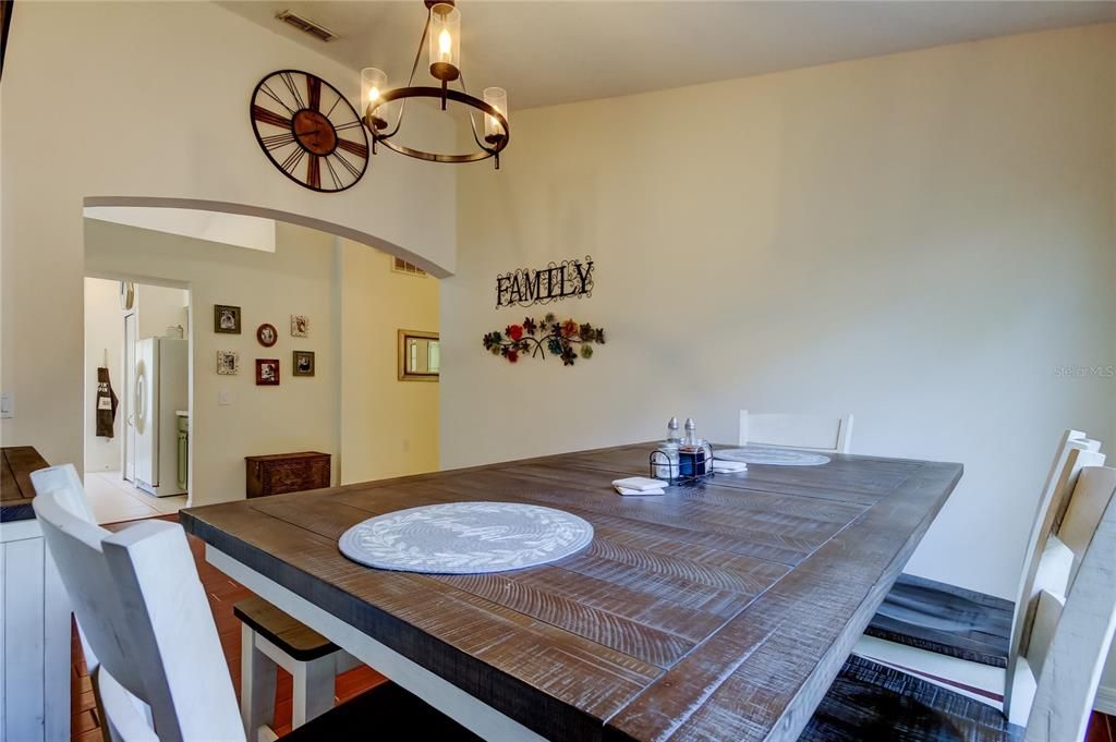 For Sale: $399,900 (4 beds, 3 baths, 1780 Square Feet)