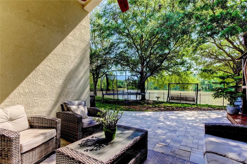 For Sale: $399,900 (4 beds, 3 baths, 1780 Square Feet)