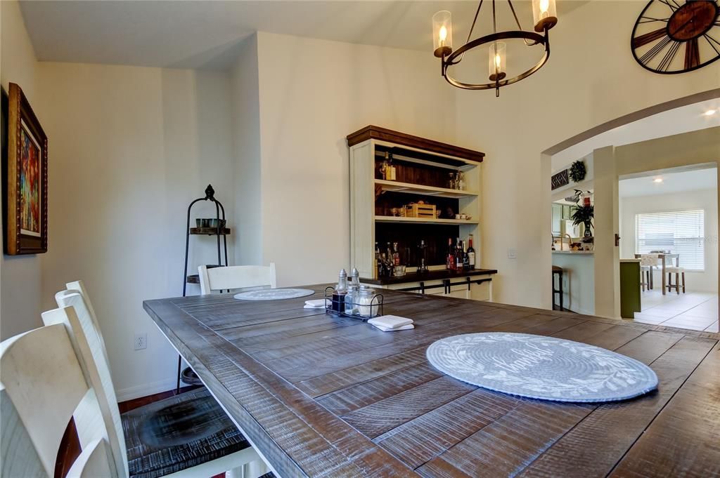 For Sale: $399,900 (4 beds, 3 baths, 1780 Square Feet)