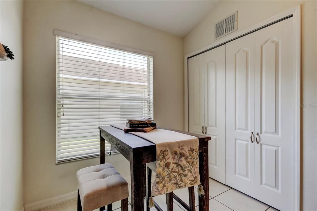 For Sale: $399,900 (4 beds, 3 baths, 1780 Square Feet)