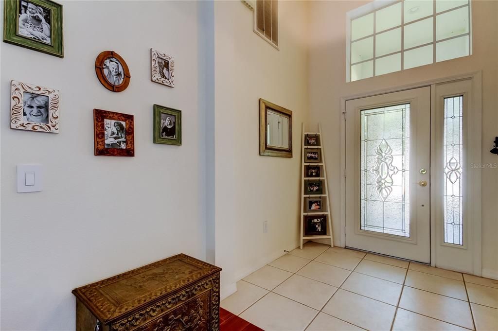 For Sale: $399,900 (4 beds, 3 baths, 1780 Square Feet)