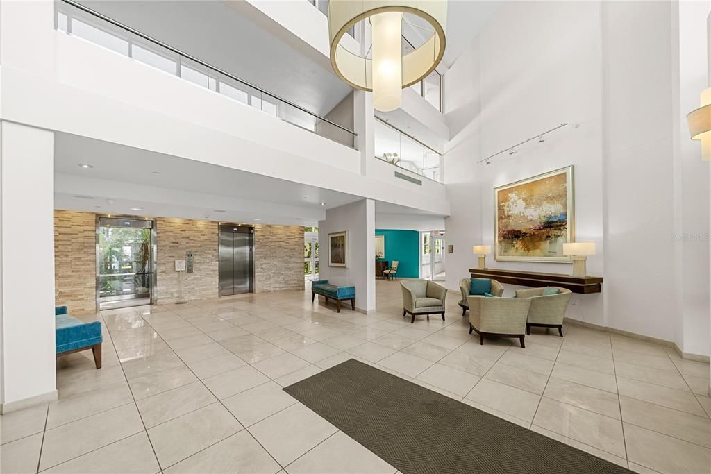 For Sale: $3,000,000 (3 beds, 2 baths, 2315 Square Feet)