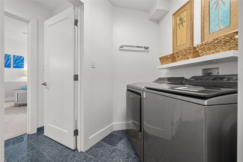 For Sale: $3,000,000 (3 beds, 2 baths, 2315 Square Feet)