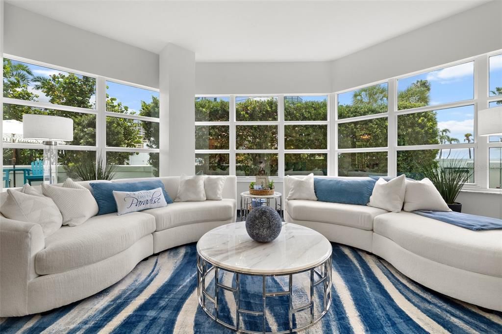 For Sale: $3,000,000 (3 beds, 2 baths, 2315 Square Feet)