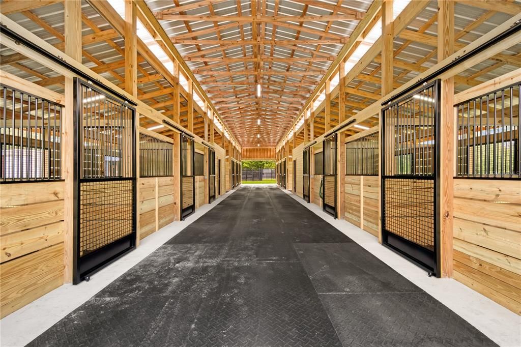 待售: $2,900,000 (4 贝兹, 3 浴室, 5011 平方英尺)