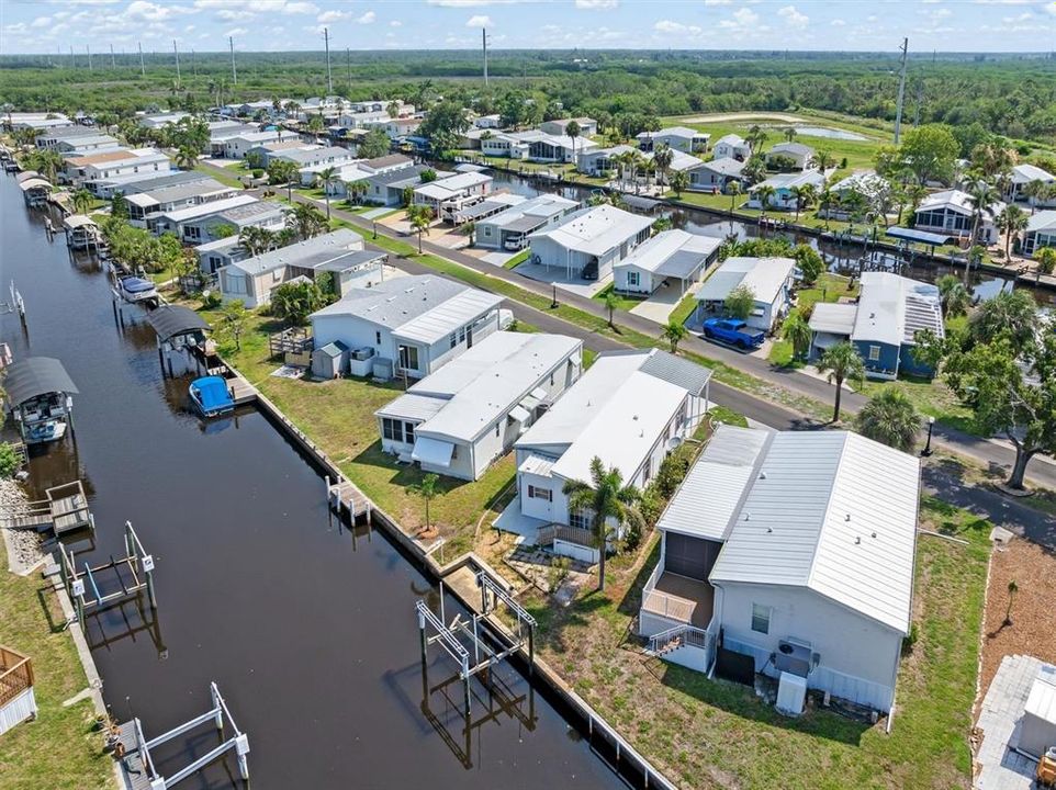 待售: $197,000 (2 贝兹, 2 浴室, 1128 平方英尺)