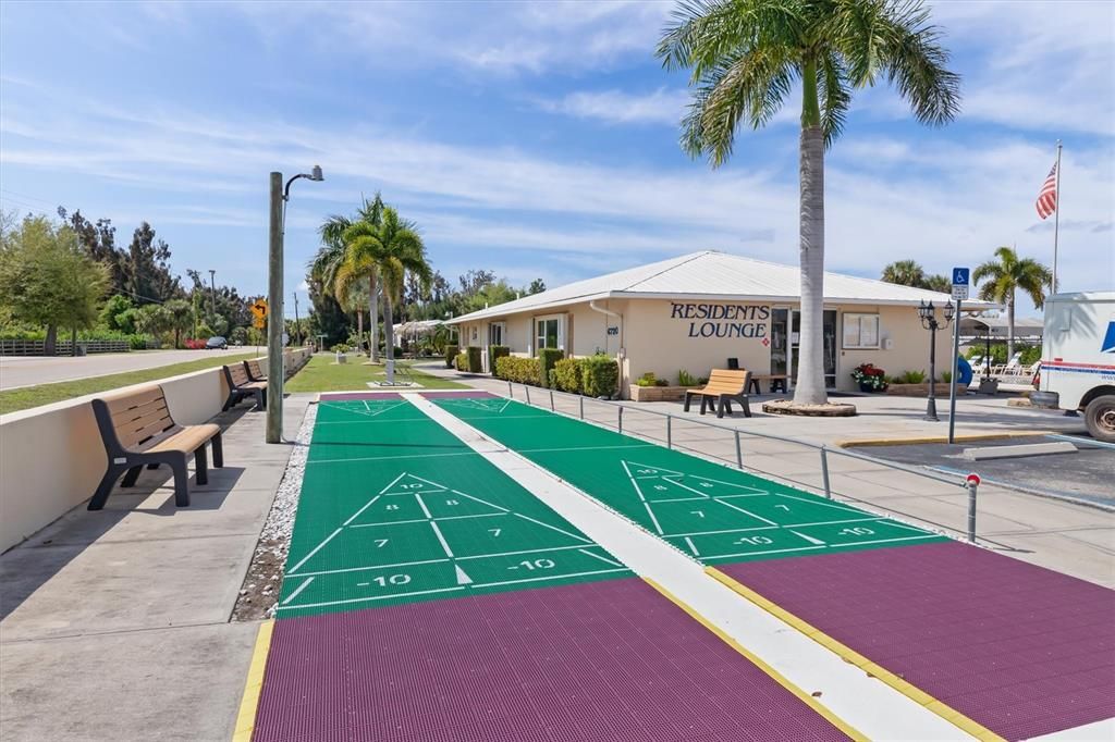 待售: $197,000 (2 贝兹, 2 浴室, 1128 平方英尺)