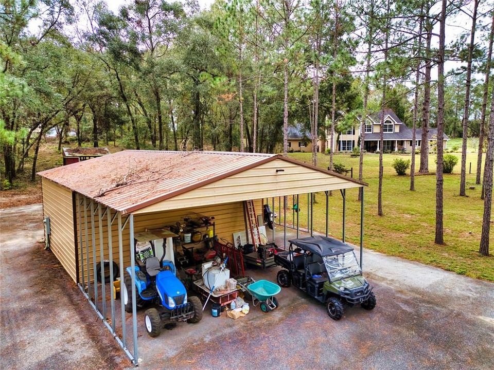 For Sale: $679,000 (4 beds, 2 baths, 2492 Square Feet)