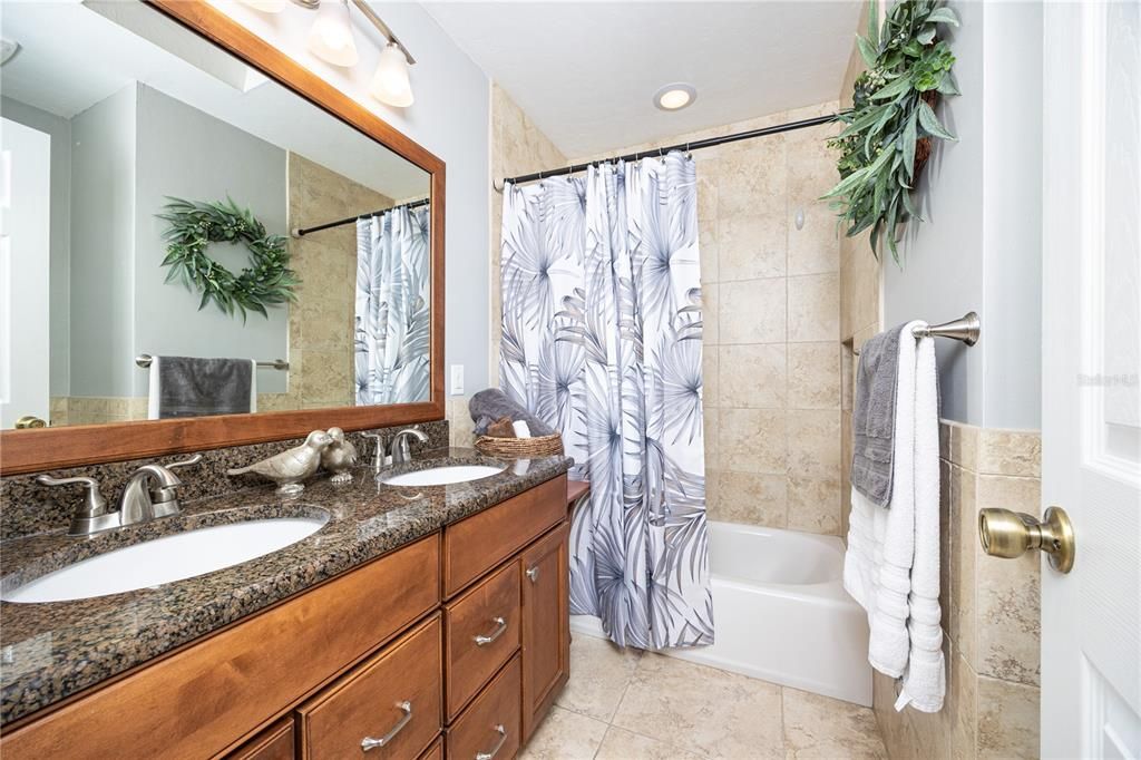 For Sale: $679,000 (4 beds, 2 baths, 2492 Square Feet)