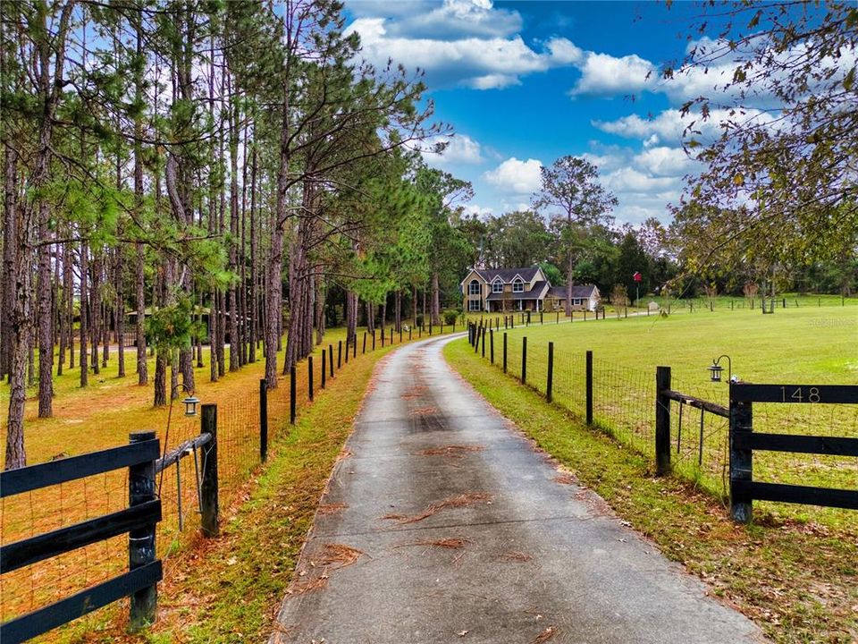 For Sale: $679,000 (4 beds, 2 baths, 2492 Square Feet)