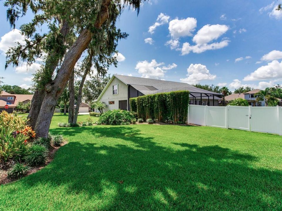 For Sale: $867,500 (5 beds, 4 baths, 3495 Square Feet)