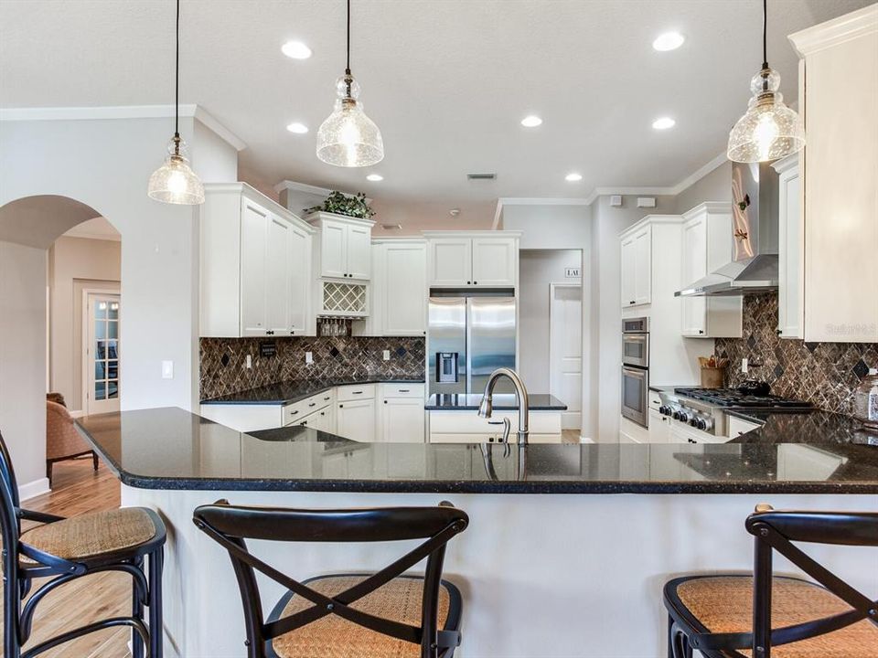 For Sale: $867,500 (5 beds, 4 baths, 3495 Square Feet)