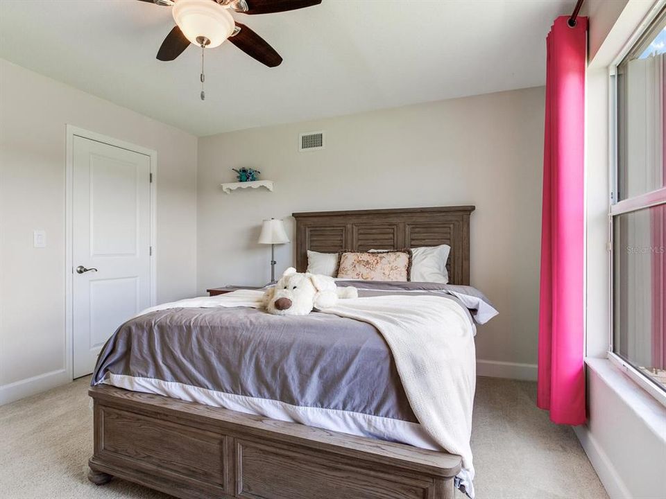 For Sale: $867,500 (5 beds, 4 baths, 3495 Square Feet)