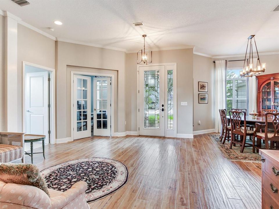 For Sale: $867,500 (5 beds, 4 baths, 3495 Square Feet)